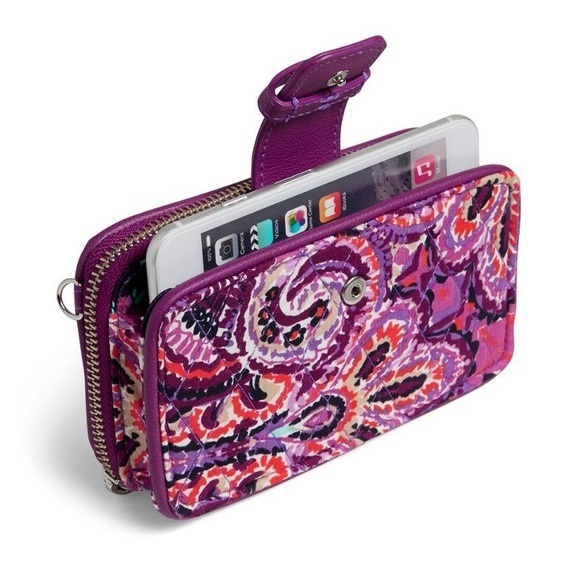 VB RFID Smartphone Wristlet-Dream Tapestry, NWT - Picture 3 of 4
